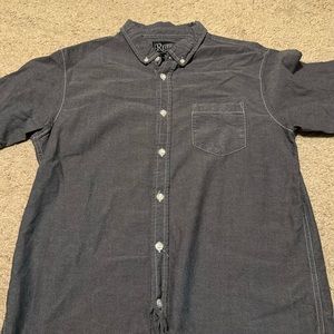 Men’s grey button down